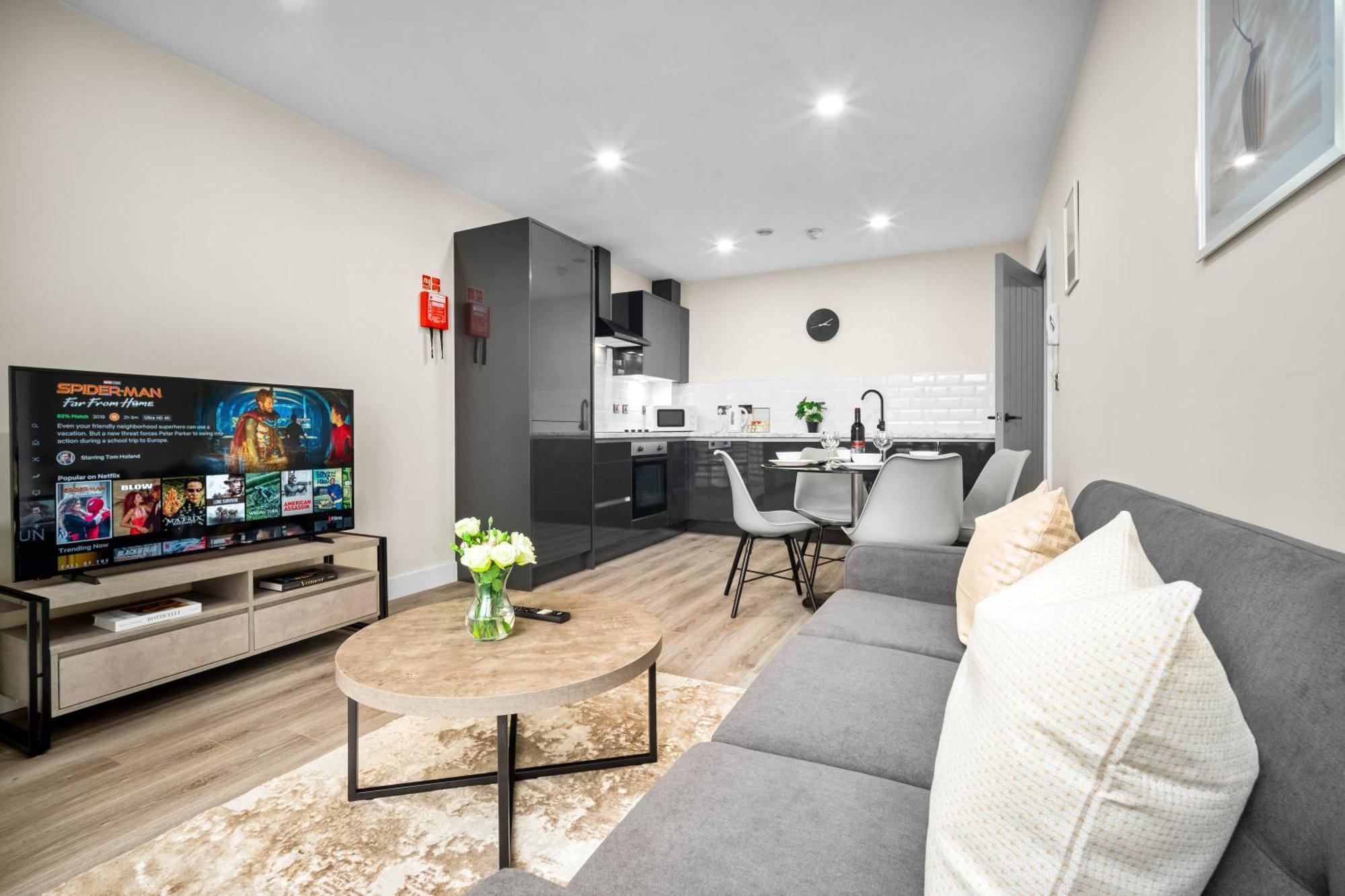 Apartamento New Luxury Two Bedroom - Centre - Netflix - Wifi - Rated - Jq 8ah